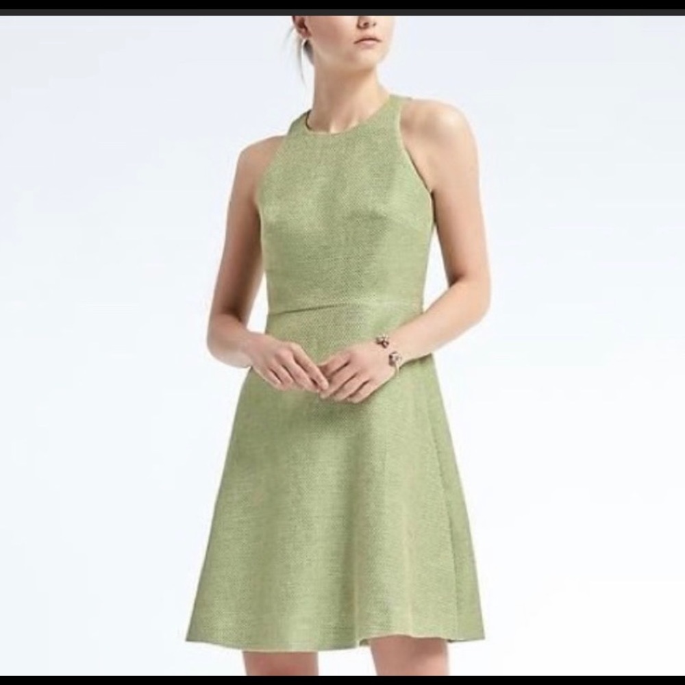 Banana Republic Tweed Fit and Flare Dress Size 4.